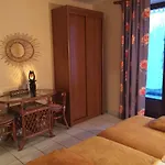 Bed and breakfast Domaine De Lascaux
