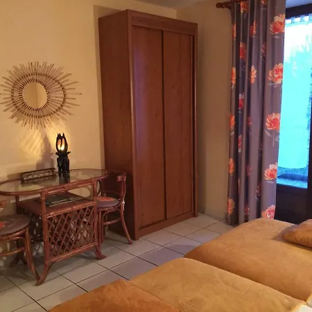 Bed & Breakfast Domaine De Lascaux